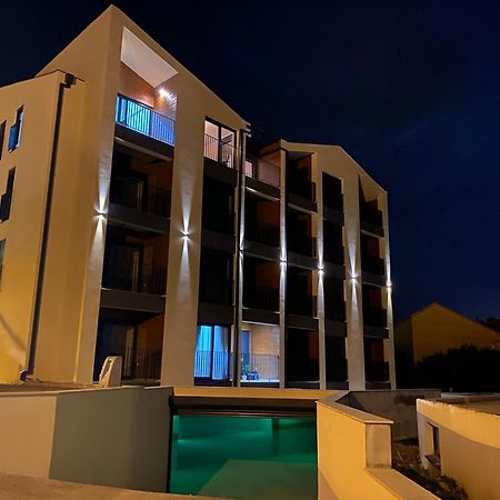 Fides Stylish Apartments Tivat With Pool 外观 照片
