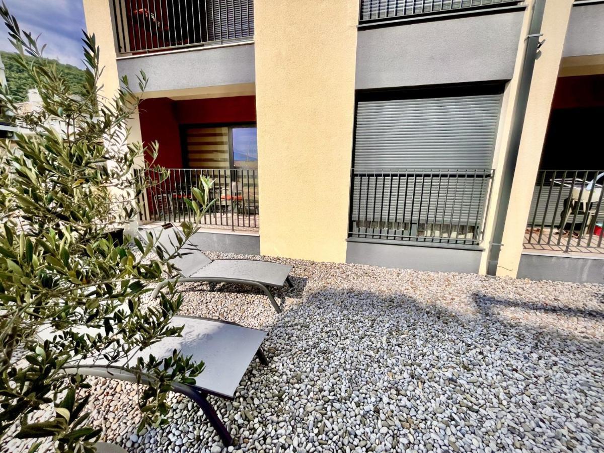 Fides Stylish Apartments Tivat With Pool 外观 照片