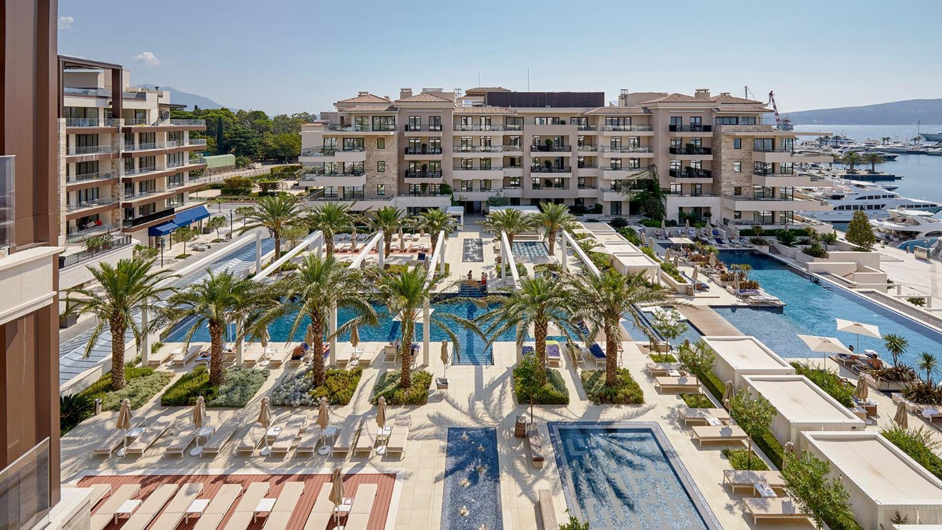 Fides Stylish Apartments Tivat With Pool 外观 照片